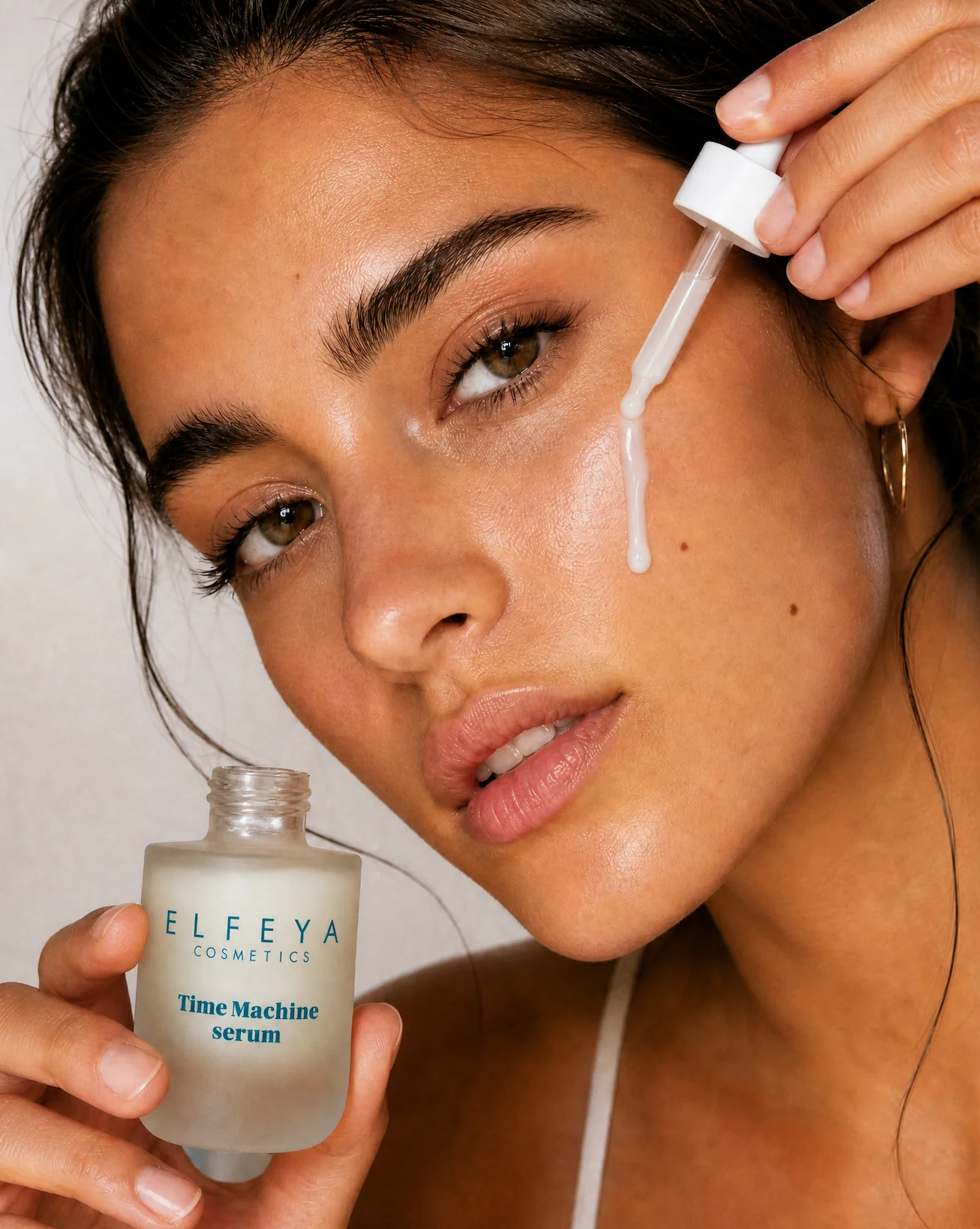 Elfeya Cosmetics Time Machine Peptides Serum with Elasticity & Glow - serum facial cu peptide pentru elasticitate și luminozitate, 30 ml - imagine principală [4]