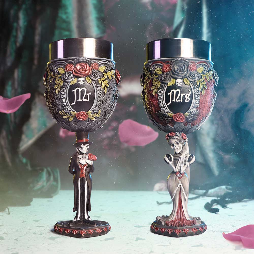 Pocal gotic Mr Goblet – Design schelet masculin, 21 cm [9]
