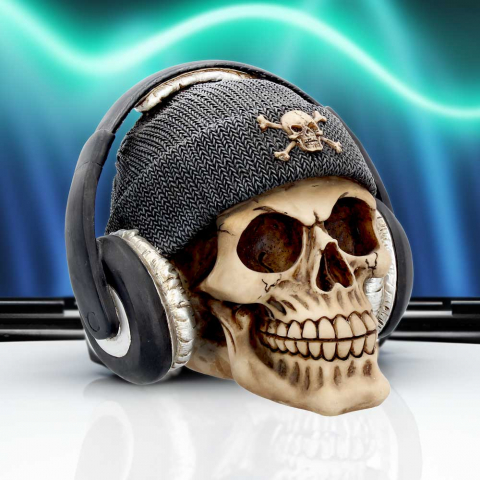 Cranii Gotice - Craniu cu Caciula și Casti "Dead Beat Grey Skull"
