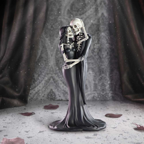 Decor - Eternal Embrace – Figurina gotica a imbratisarii scheletice