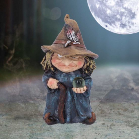 Vrajitoare si Zâne - Figurină Trouble – Vrăjitoare Mică cu Glob de Cristal, 9,7 cm