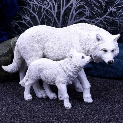 Figurine cu Animale - Figurină 'Winter Offspring' – Lupoaică și Pui, 20 cm