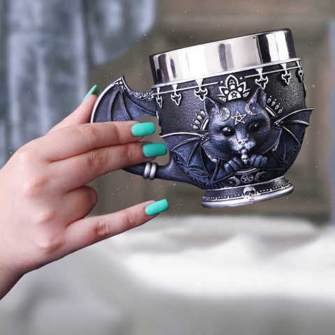 Cult Cuties - Pocal Pinkys Up – Malpuss – Ceasca gotica din colectia Cult Cuties