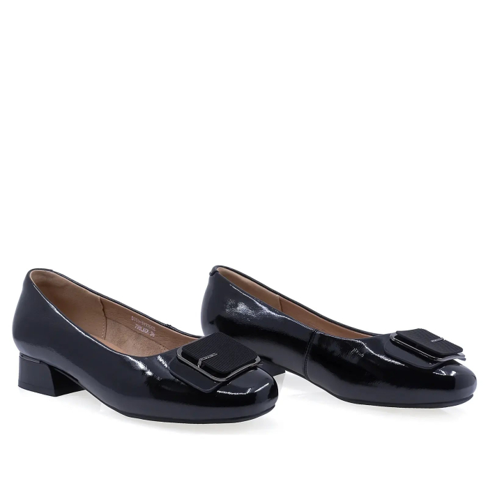 Pantofi dama eleganti negri din piele naturala lacuita Anna Viotti cu toc mic 4 cm [2]