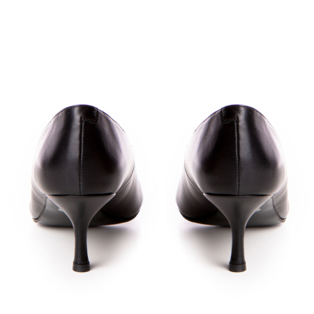 Pantofi damă stiletto Guban, piele naturală nappa și lac maro, vârf ascuțit – model 1557 [1]