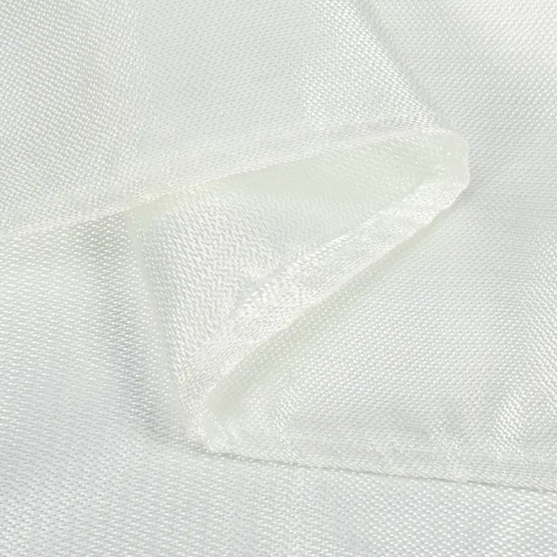 Patura ignifuga din fibra de sticla, conceputa pentru stingerea incendiilor mici [7]