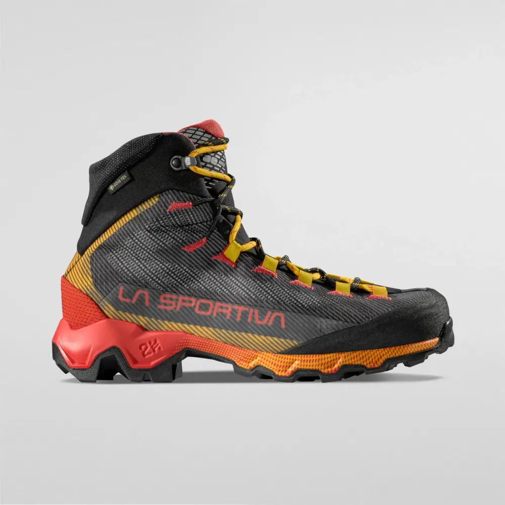Ghete Drumetie Barbati La Sportiva Aequilibrium Hike GTX Carbon Yellow [3]