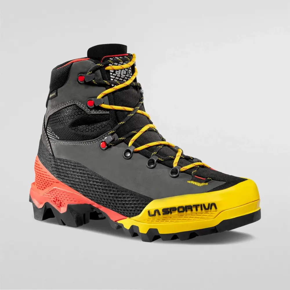 La Sportiva - Ghete Alpinism Barbati La Sportiva Aequilibrium LT GTX Black Yellow