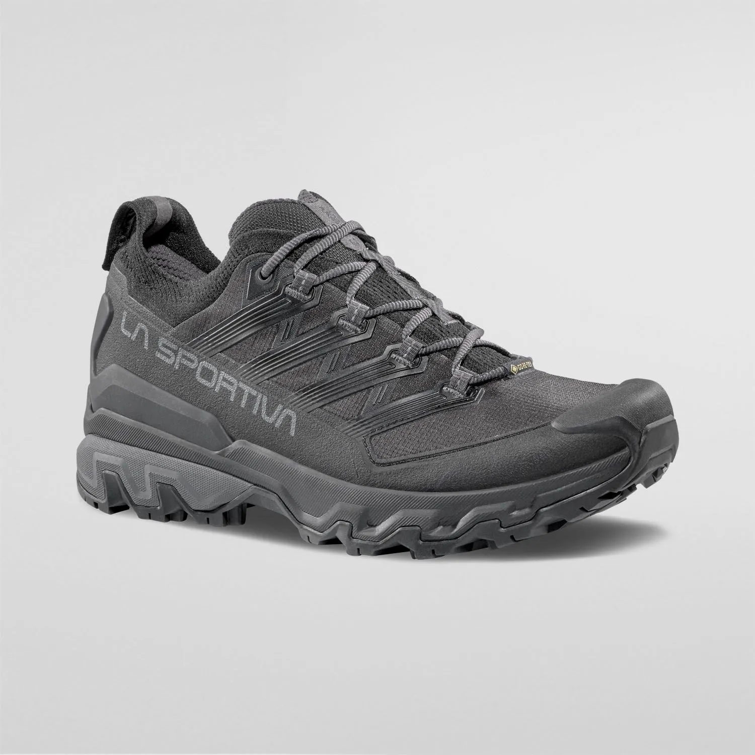 La Sportiva - Pantofi Drumetie Barbati La Sportiva Ultra Raptor 3 GTX Black