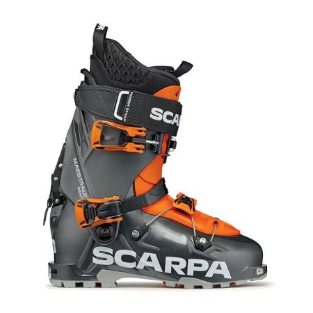 Clapari ski - Scarpa Maestrale Rent Clapari Tura Barbati