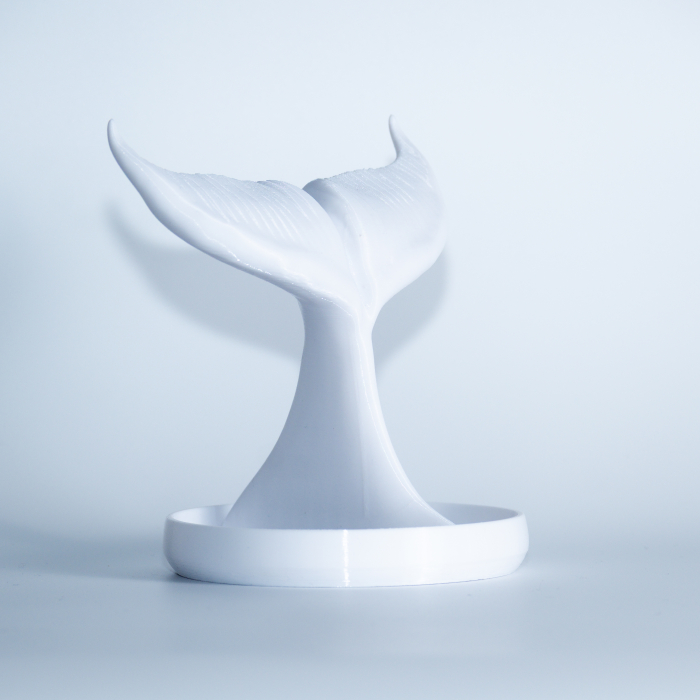 Suport elegant pentru bijuterii in formǎ de coadǎ, ideal pentru lanțic 145x120x150 mm [2]