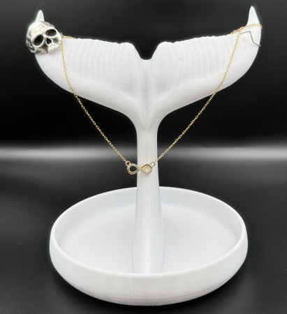 Suport elegant pentru bijuterii in formǎ de coadǎ, ideal pentru lanțic 145x120x150 mm [4]