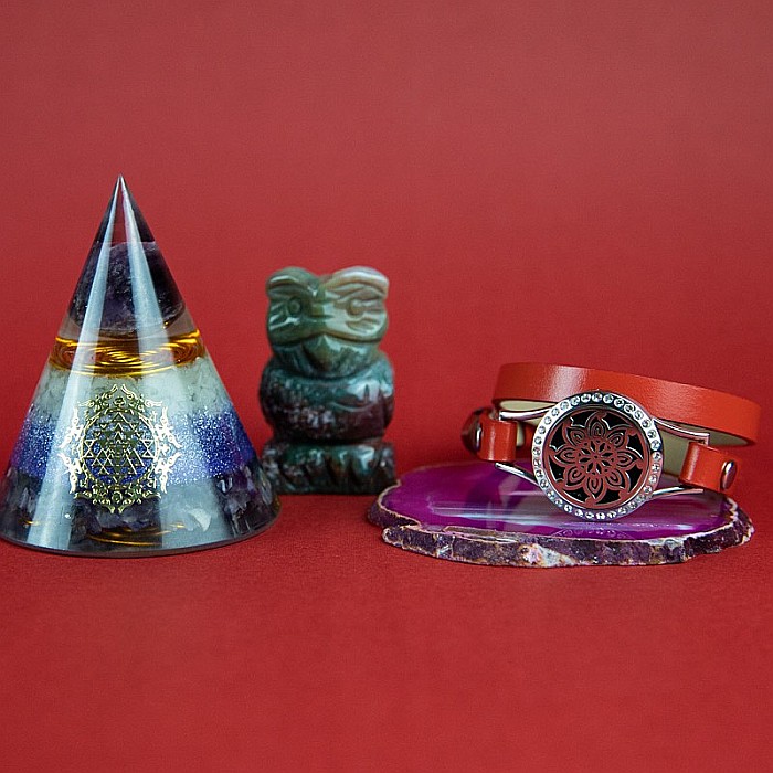 Bratara Aromaterapie, Curea din Piele Ecologica, Rosie, Dubla, cu Model Mandala Flower cu Zircon [4]