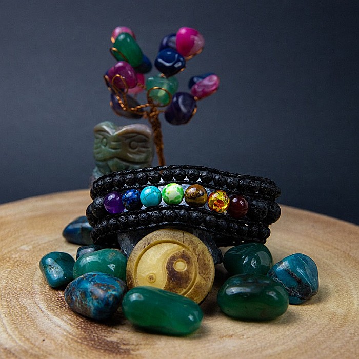 Bratara aromaterapie, difuzor uleiuri esentiale ”ARIADNE” 3 straturi din Pietre de Lava, 7 Chakre si Piele Vintage [5]