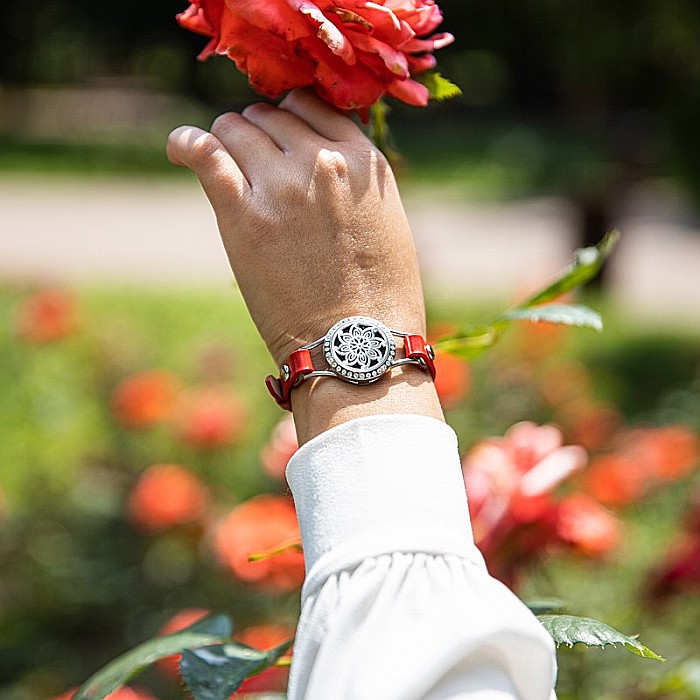 Bratara Aromaterapie Uleiuri Esentiale, Curea din Piele Ecologica, Rosie, Simpla, cu Model Mandala Flower cu Zircon [2]