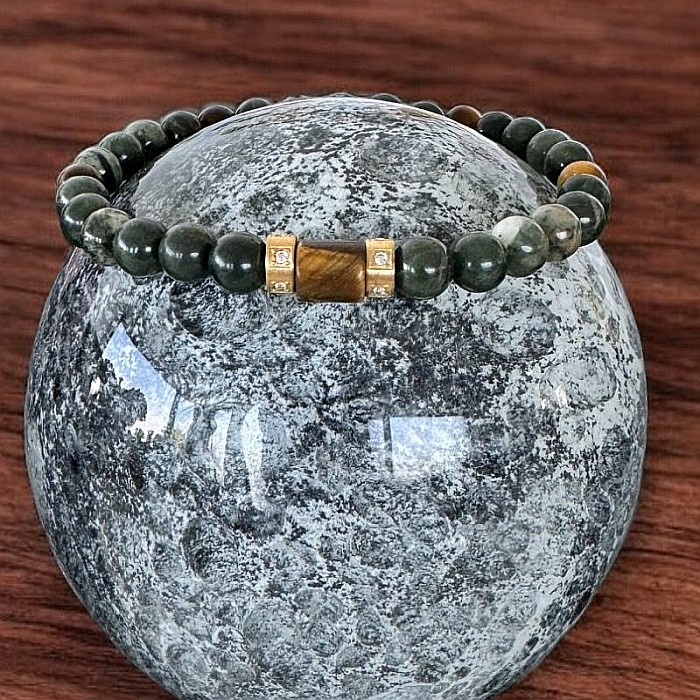 Bratara barbati Adri cu cristale de Jasp Verde si Ochi de Tigru cu accesorii din inox [2]