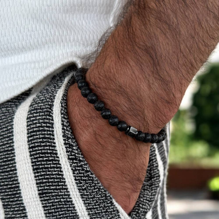 Bratara barbati ajustabila pe snur Cian din pietre de lava cu charm inox [1]