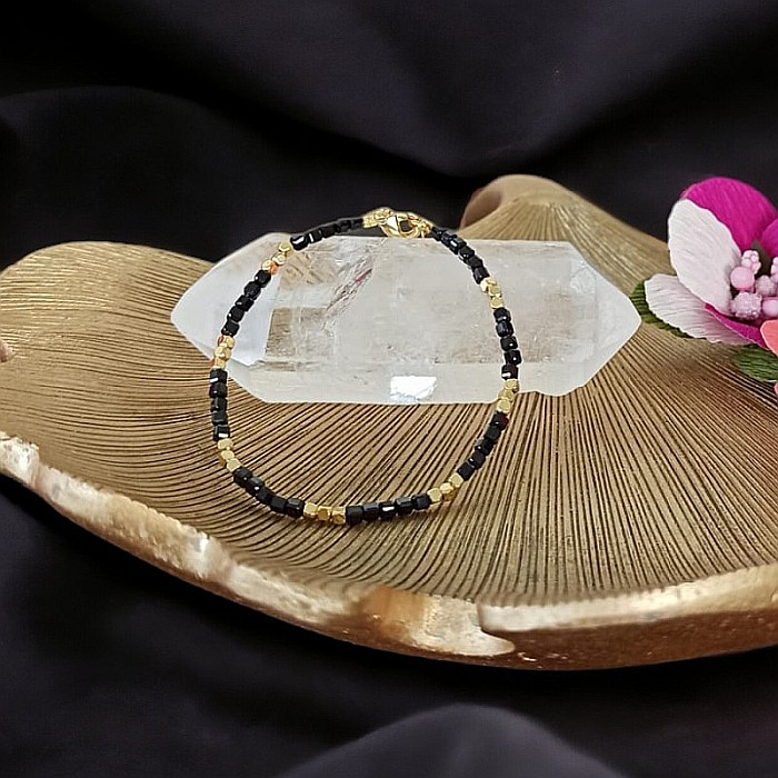 Bratara Boho din cristale de Spinel Negru [2]