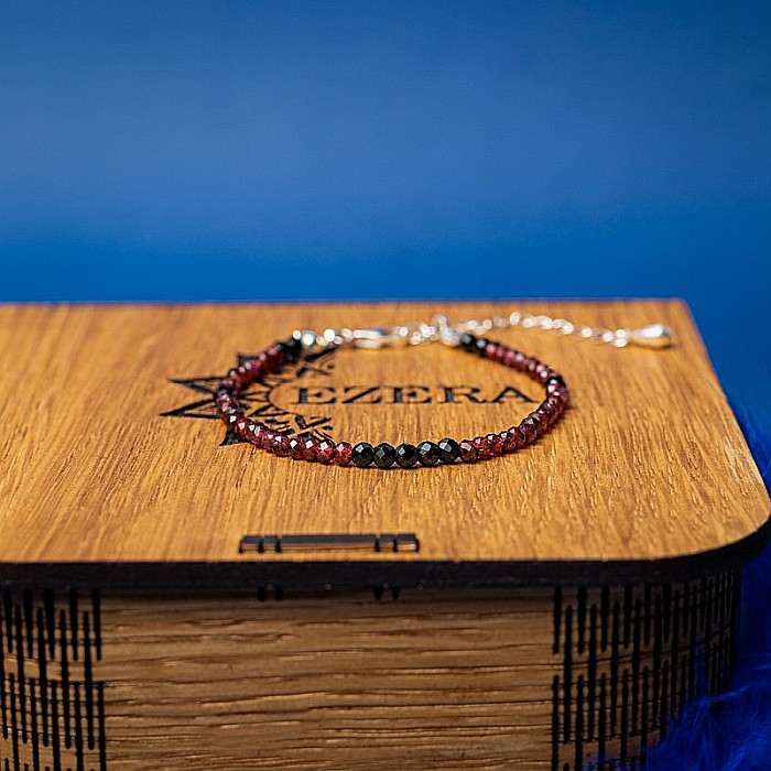 Bratara pietre semipretioase de Granat si Spinel negru, Ania, inchidere din argint 925 [10]