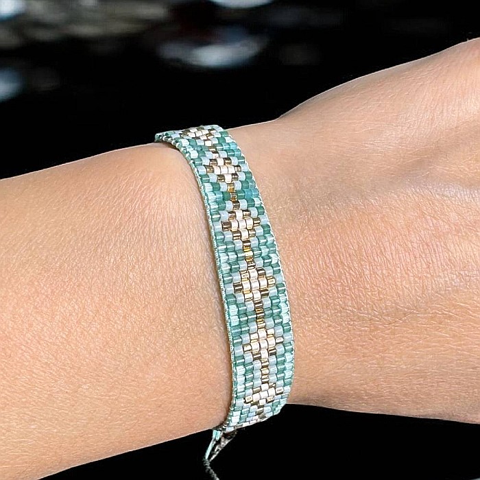 Bratara dama eleganta Yara din margele Miyuki turcoaz impletita pe snur [5]