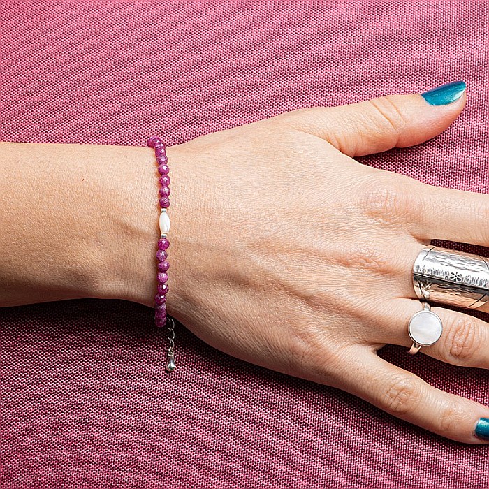 Bratara dama Naveen din pietre naturale de Rubin cu sistem de inchidere din argint 925 [9]