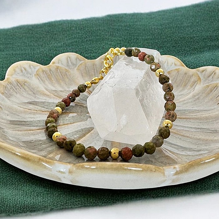 Bratara dama Samira din cristale de Unakit realizata manual cu accesorii si inchidere din argint placat cu aur [8]