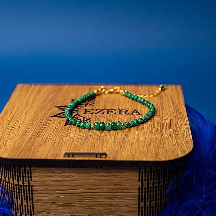 Bratara dama Vishal din pietre sintetice de Malachit si Jad Verde cu sistem de inchidere din argint 925 placat cu aur 14K [6]