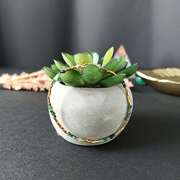 Bratara delicata Boho din pietre semipretioase de Rubin Zoisit placata cu aur de 18K [4]