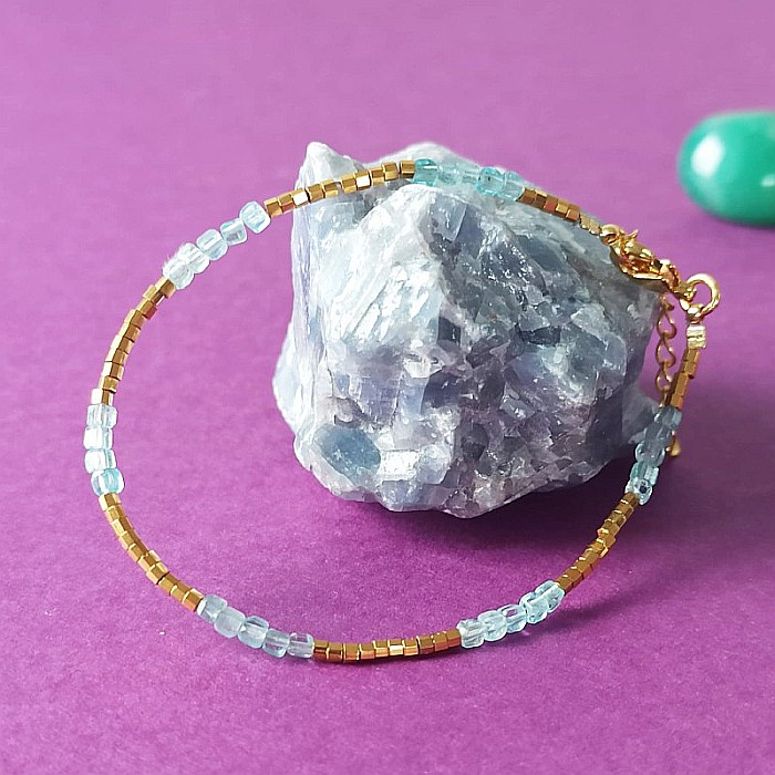 Bratara delicata Boho din pietre semipretioase de Apatit placata cu aur de 18K [10]