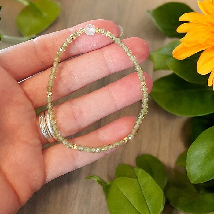 Bratara femei Aliona din pietre naturale de Peridot fatetat cu Prehnit si accesorii din argint placat cu aur [3]