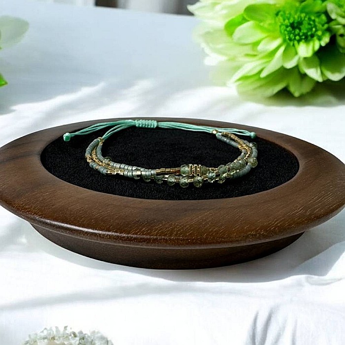 Bratara handmade 3 straturi Fariha din Miyuki si Apatit Verde cu charm auriu [9]