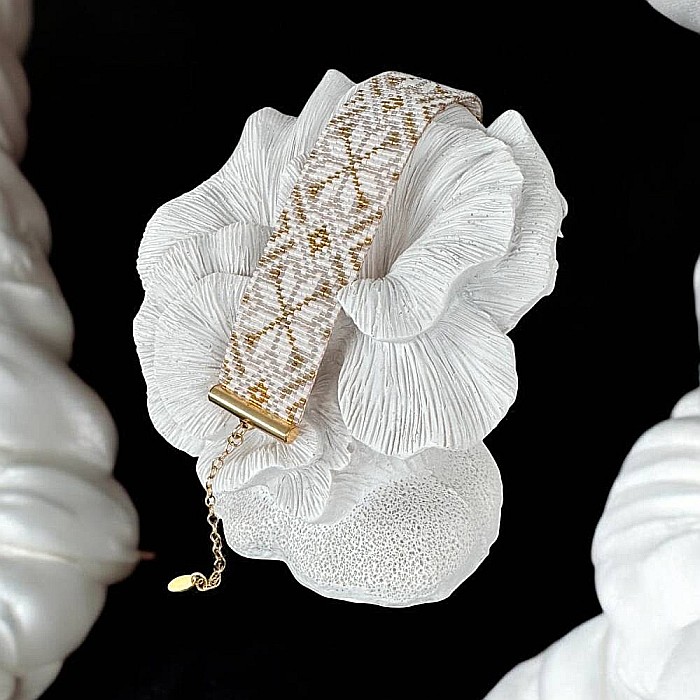 Bratara lata eleganta impletita manual din margele Miyuki, Zamora [9]