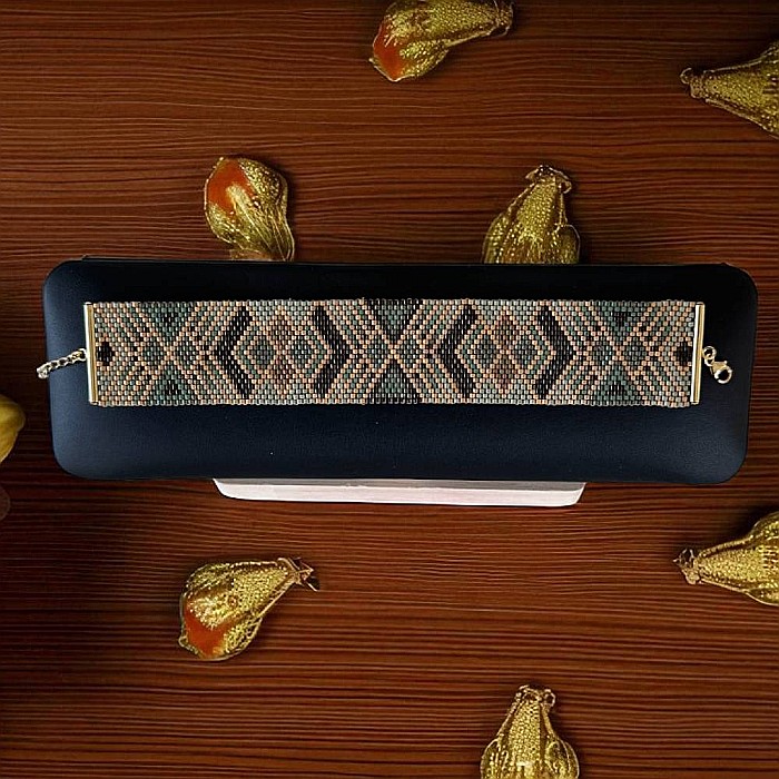 Bratara lata Miyuki cusuta manual stil boho, inspirata de natura si tonurile pamantului [2]