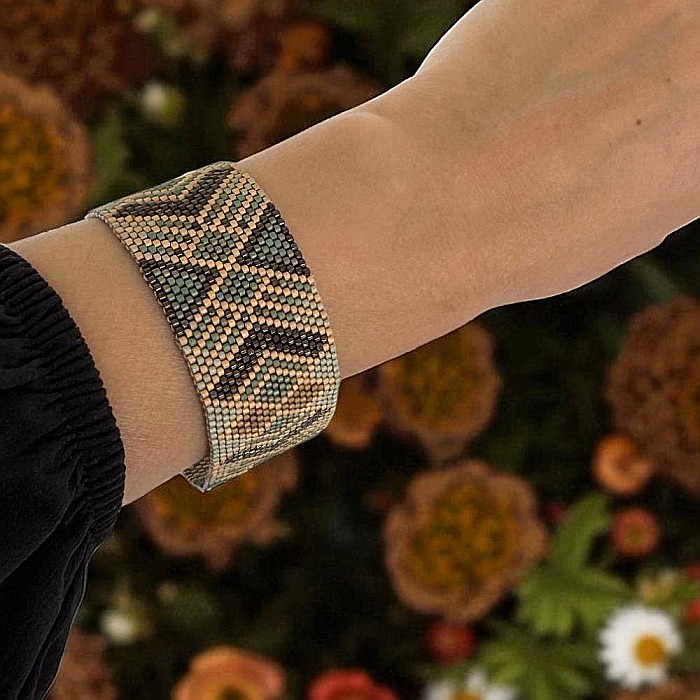 Bratara lata Miyuki cusuta manual stil boho, inspirata de natura si tonurile pamantului [8]