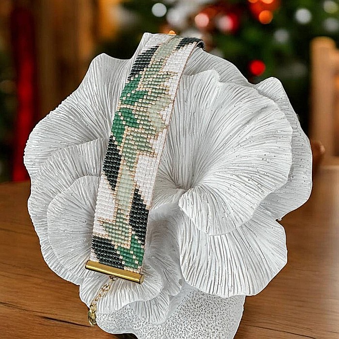 Bratara lata verde handmade din margele miyuki, Selma [9]