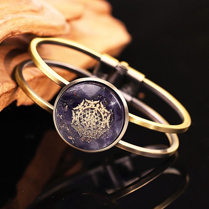 Bratara orgonica ASHIA din alama galvanizata in bronz antic, foite Cupru si Cristale Naturale de Ametist si Sri Yantra, 6.2 cm [5]