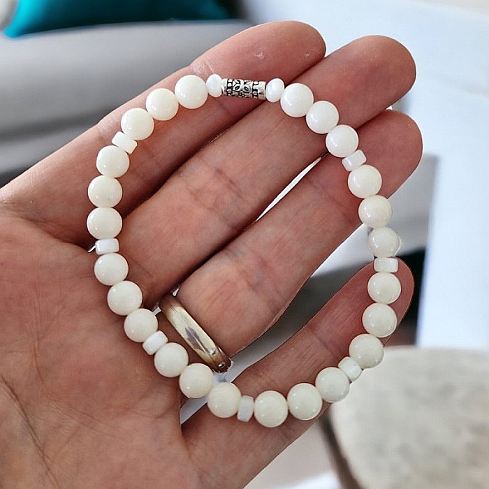 Bratara pietre naturale albe de Coral cu accesorii din Argint 925, Cindy [2]