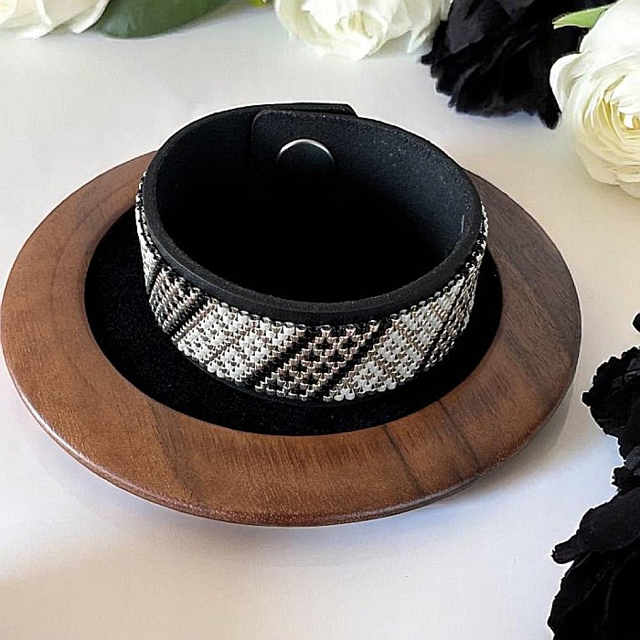 Bratara rigida Lira miyuki negru-argintiu pe suport din piele, 18 cm [3]