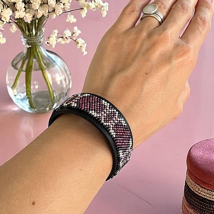 Bratara rigida Lira miyuki roz-argintiu pe suport din piele, 18 cm [6]