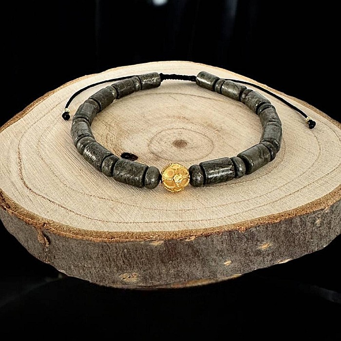 Bratara snur barbati Alger din Pirita cu charm din inox placat auriu [3]