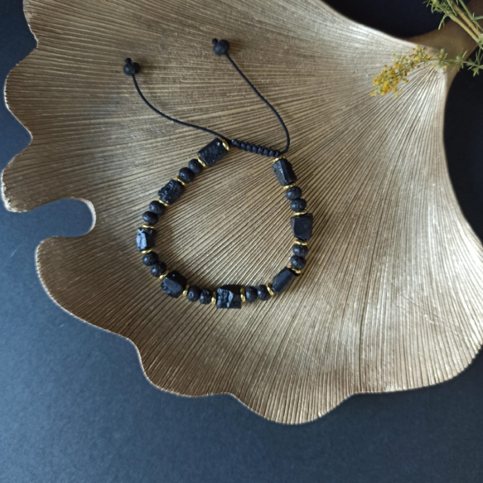 Bratara snur barbati din turmalina neagra naturala realizata manual, cu margele de lava, Devyan [6]