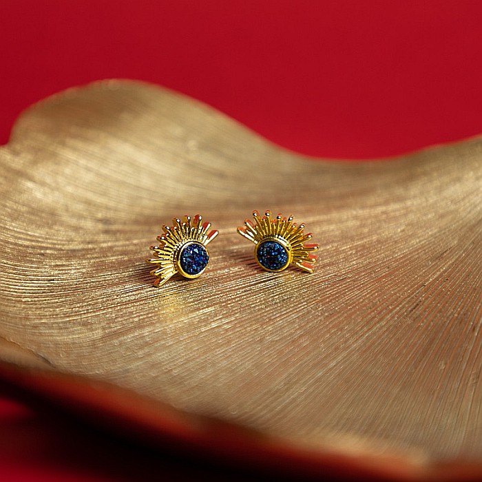 Cercei Kanya in forma de soare cu piatra druzy naturala, placati cu aur de 18K [15]