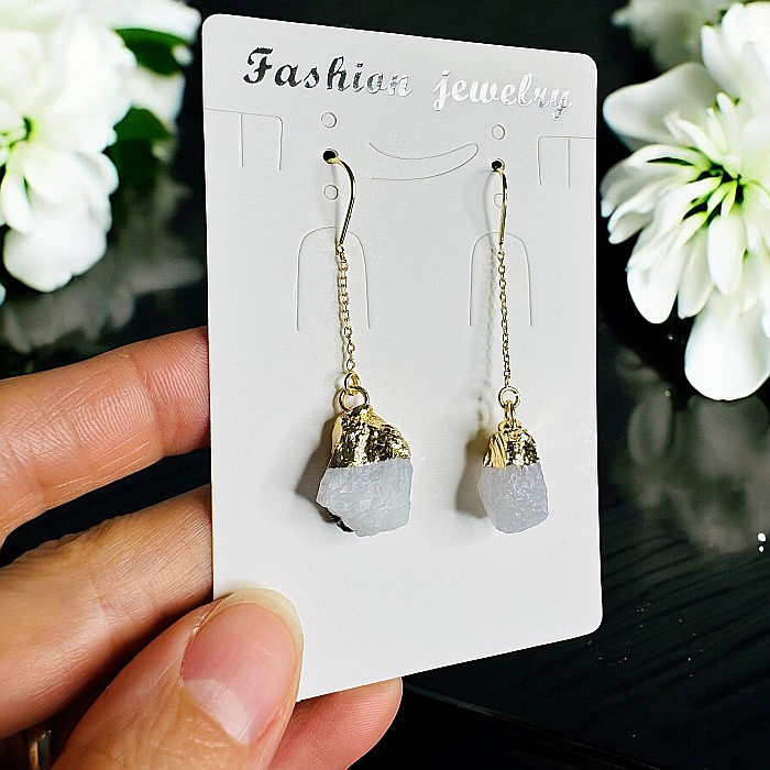 Cercei lungi drop cu cristal brut de Opal Alb Dendritic placati cu aur [3]