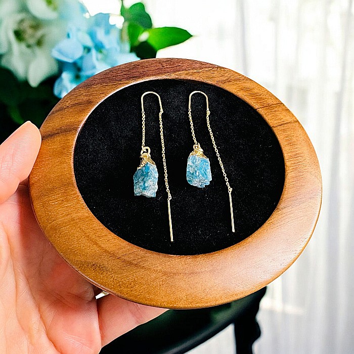 Cercei lungi drop eleganti Elara cu cristal brut de Apatit placati cu aur [5]