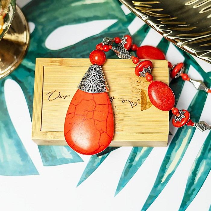 Colier Boho Culoare Rosie, choker piatra naturala vopsita Naira [3]