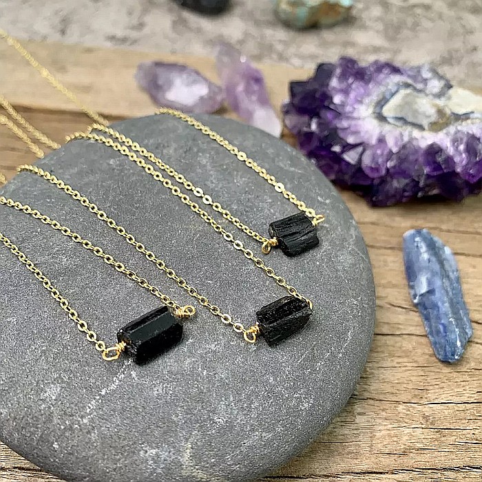 Colier lant cu piatra de turmalina neagra bruta, Aron, placat cu aur de 18K [4]