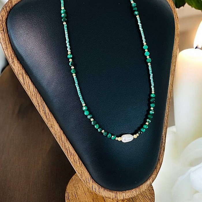 Colier choker Elina din margele Miyuki verde cu Malachit natural si argint placat cu aur 925 [9]