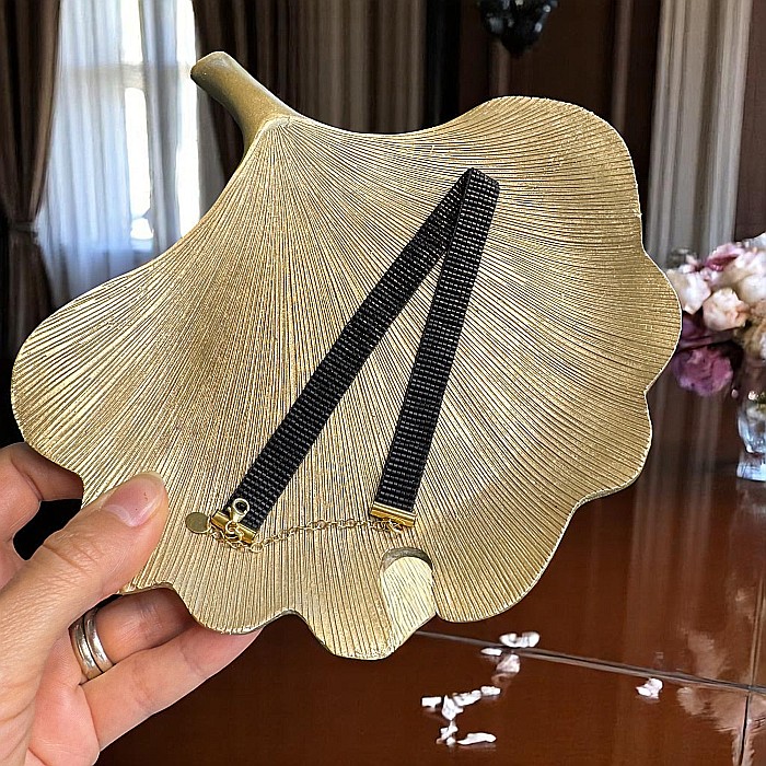 Colier choker lat elegant handmade Elian din margele Miyuki negru cu maro metalizat [5]