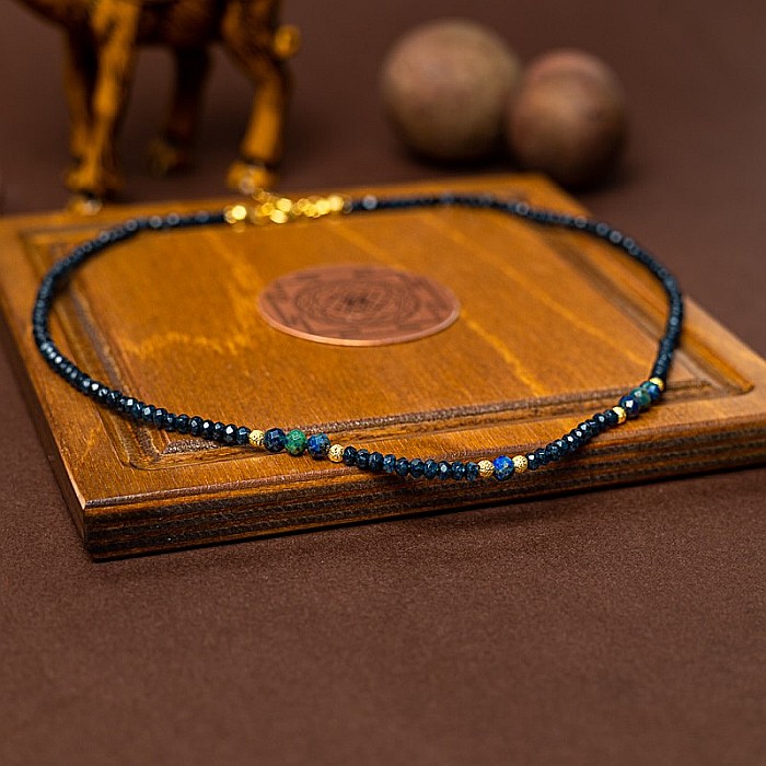 Colier Choker Lalit din pietre naturale de Jad Albastru fatetat cu accesorii si sistem de inchidere argint placat cu aur 14K [4]