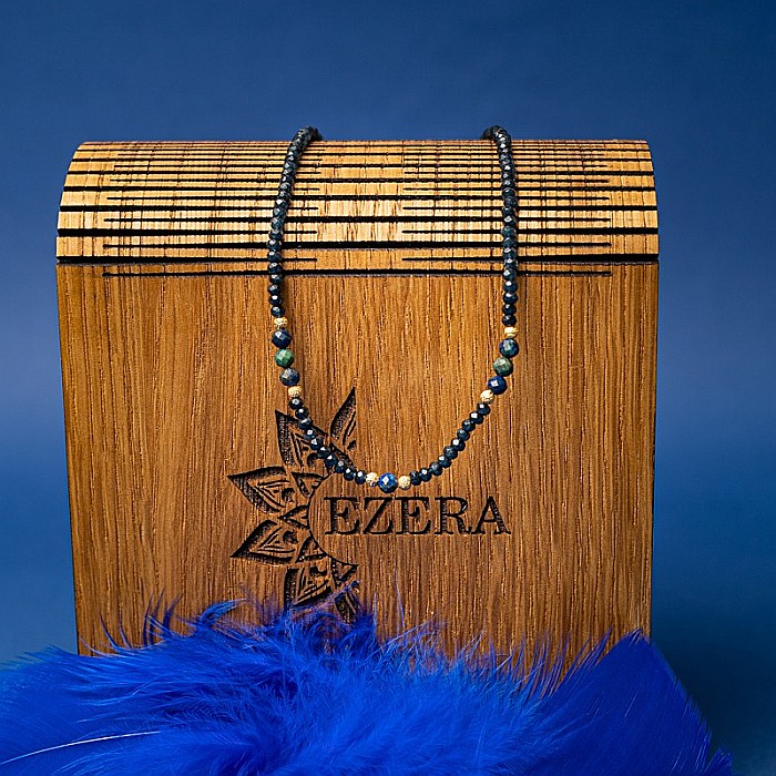 Colier Choker Lalit din pietre naturale de Jad Albastru fatetat cu accesorii si sistem de inchidere argint placat cu aur 14K [11]